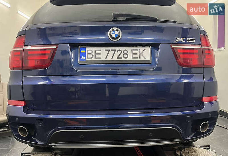 Внедорожник / Кроссовер BMW X5 2013 в Ровно