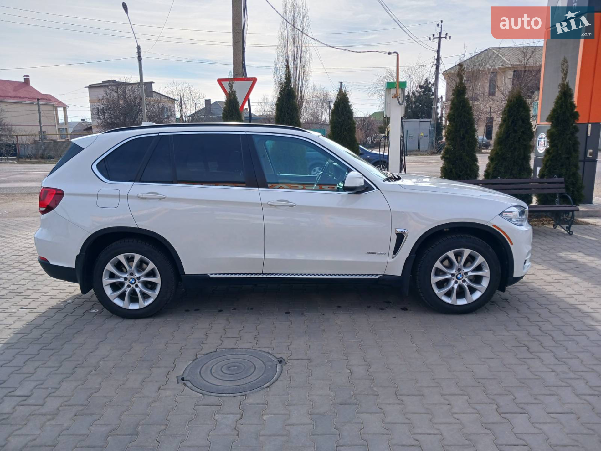 2016 BMW X5 - мініатюра 10