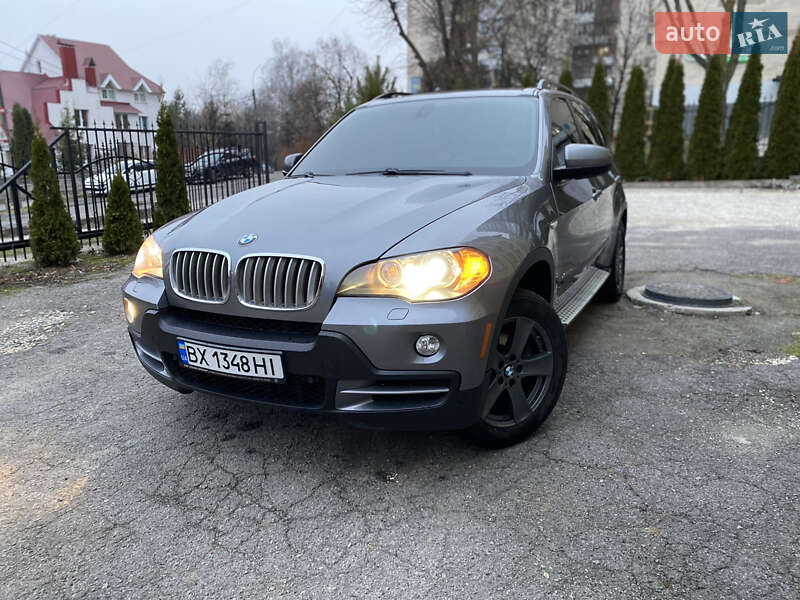 Внедорожник / Кроссовер BMW X5 2010 в Хмельницком