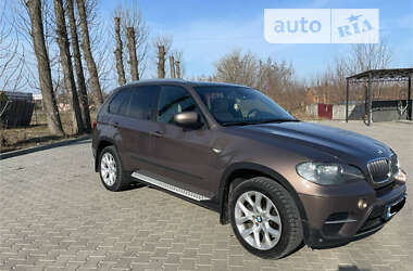 Внедорожник / Кроссовер BMW X5 2011 в Кицмани