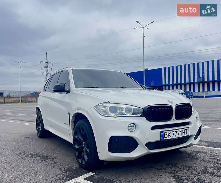 Позашляховик / Кросовер BMW X5 2014 в Рівному