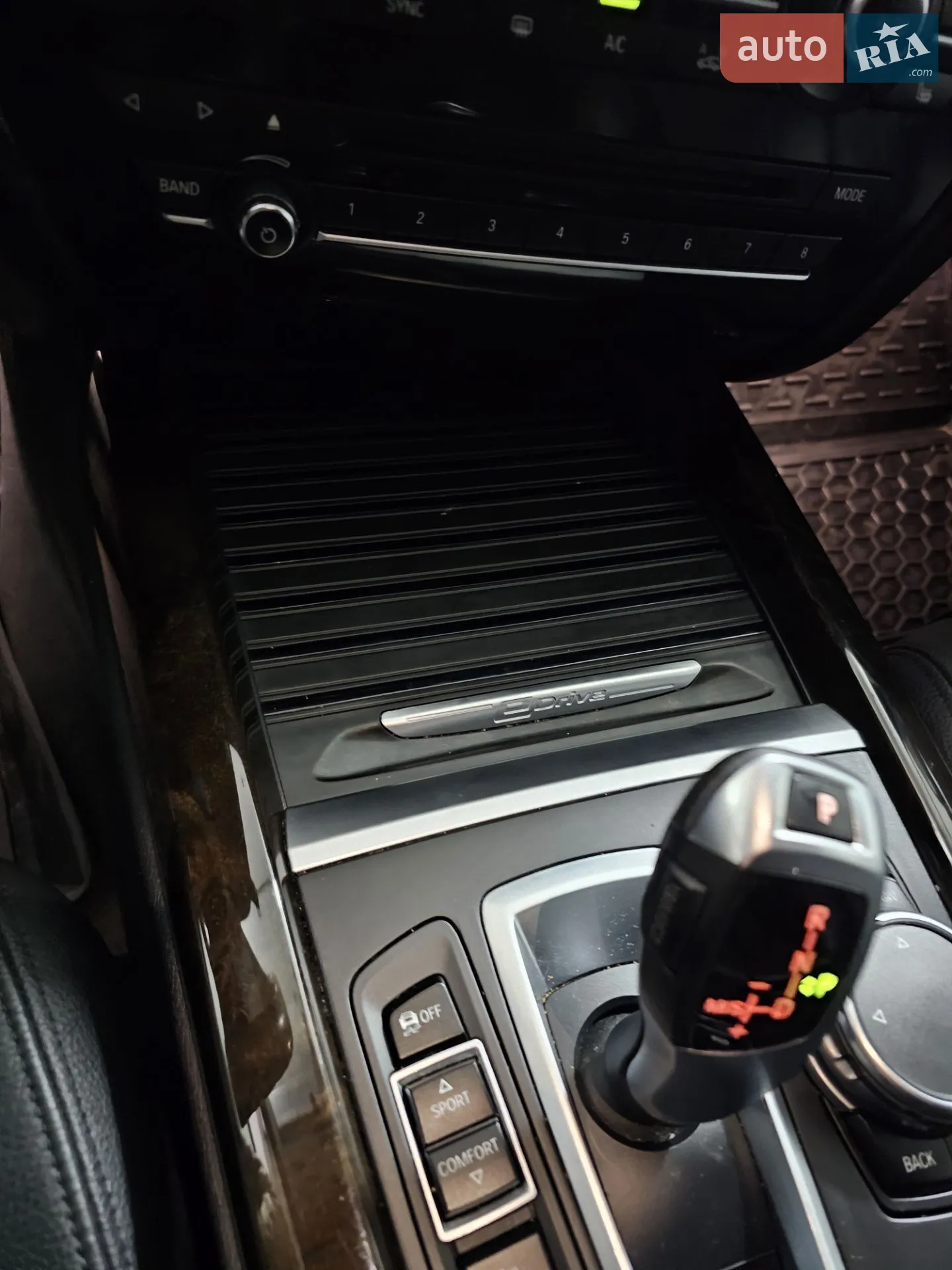 2016 BMW X5 - мініатюра 16