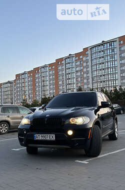 Позашляховик / Кросовер BMW X5 2010 в Івано-Франківську