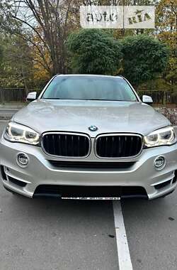 Внедорожник / Кроссовер BMW X5 2014 в Черновцах