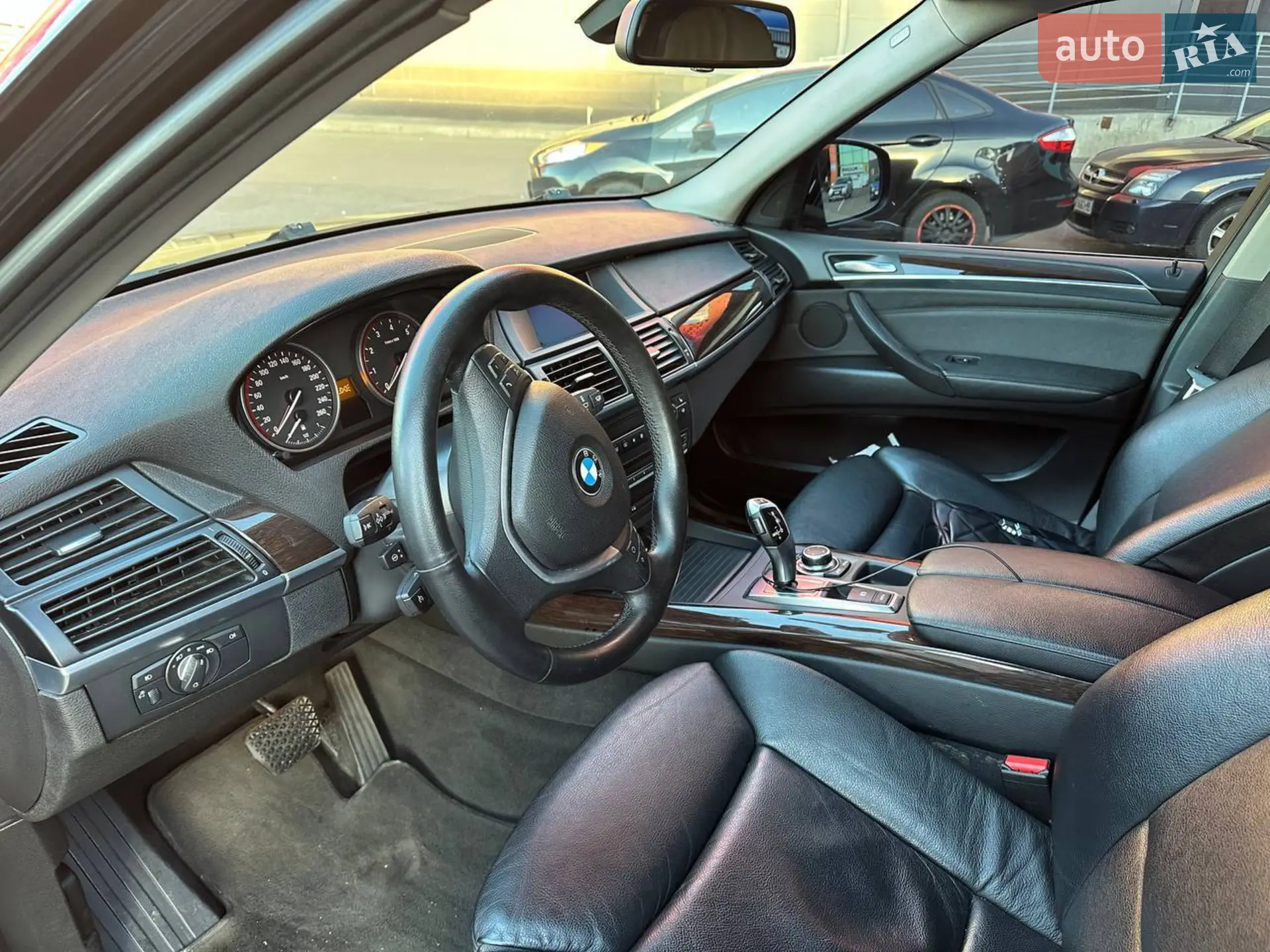 2011 BMW X5 - мініатюра 10