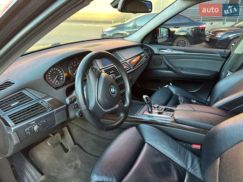 Позашляховик / Кросовер BMW X5 2011 в Києві