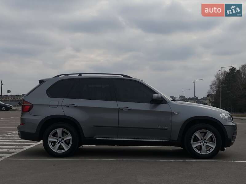 Позашляховик / Кросовер BMW X5 2012 в Рівному