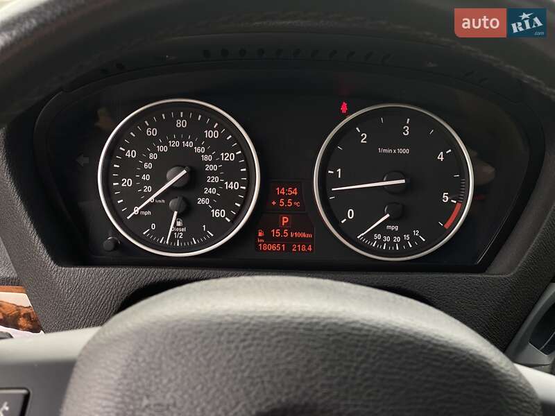 Позашляховик / Кросовер BMW X5 2012 в Рівному
