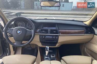 Внедорожник / Кроссовер BMW X5 2012 в Ровно