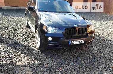 Внедорожник / Кроссовер BMW X5 2009 в Сарнах