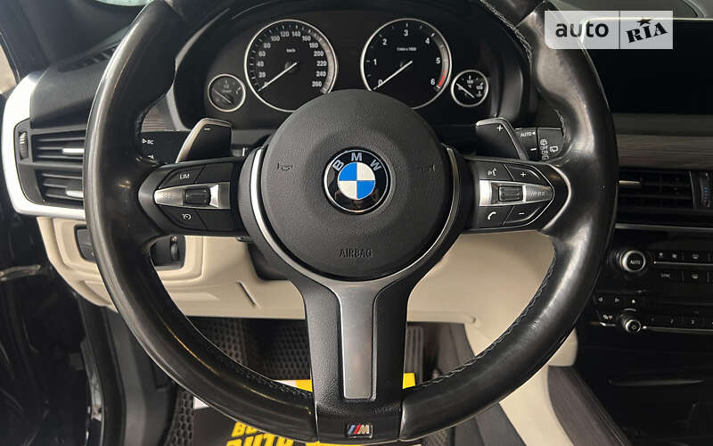 Внедорожник / Кроссовер BMW X5 2017 в Червонограде
