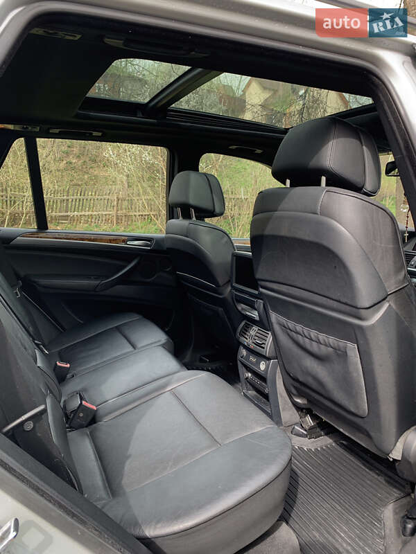 Внедорожник / Кроссовер BMW X5 2008 в Старом Самборе