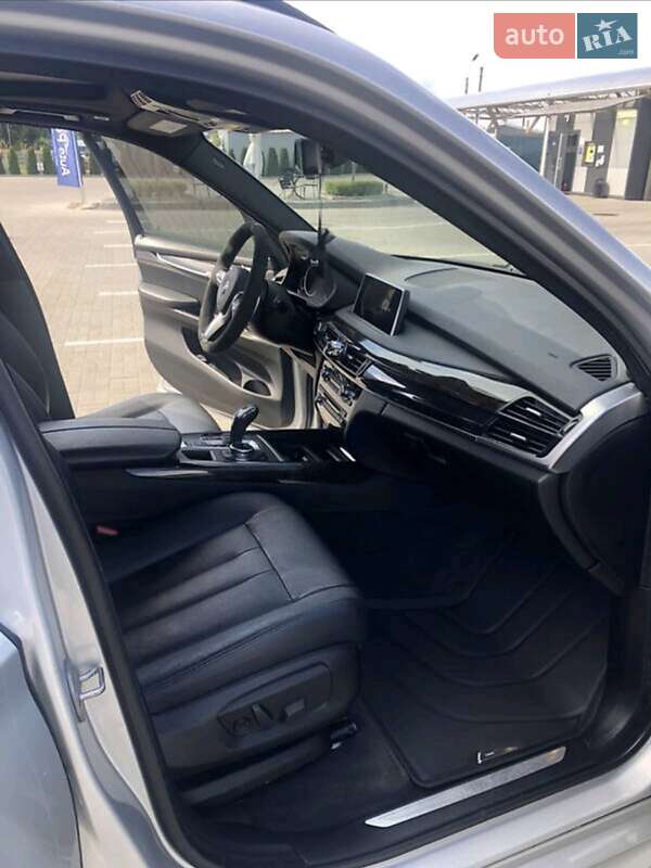 Позашляховик / Кросовер BMW X5 2015 в Дніпрі