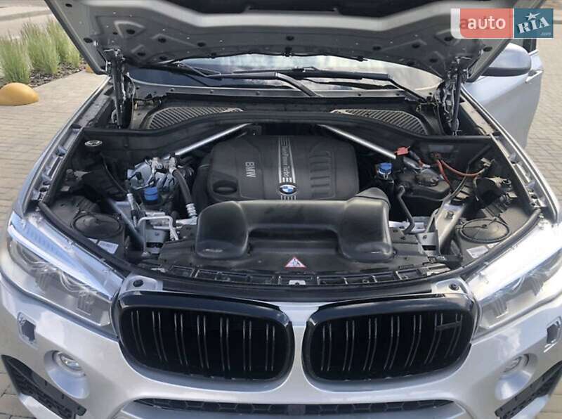 Позашляховик / Кросовер BMW X5 2015 в Дніпрі