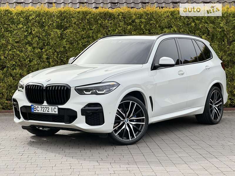 Внедорожник / Кроссовер BMW X5 2022 в Киеве