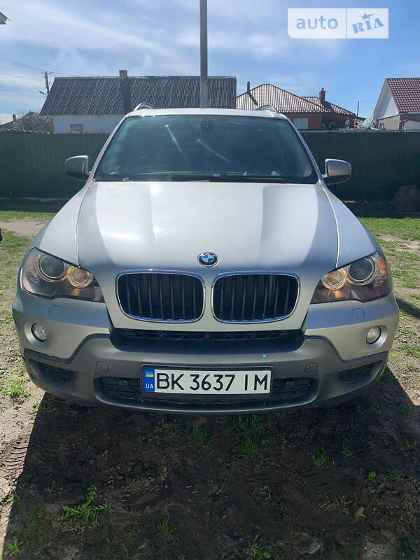 Позашляховик / Кросовер BMW X5 2008 в Березному