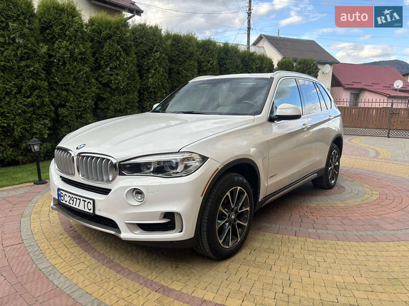 Позашляховик / Кросовер BMW X5 2016 в Сколе
