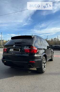 Внедорожник / Кроссовер BMW X5 2012 в Киеве