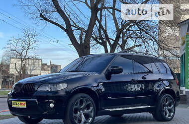 Позашляховик / Кросовер BMW X5 2010 в Миколаєві