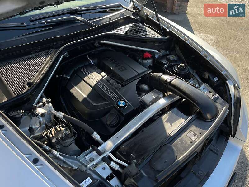 Внедорожник / Кроссовер BMW X5 2012 в Киеве
