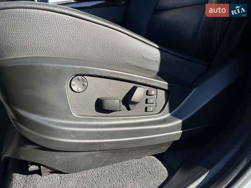 Внедорожник / Кроссовер BMW X5 2012 в Киеве