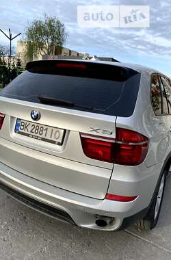 Позашляховик / Кросовер BMW X5 2010 в Вараші