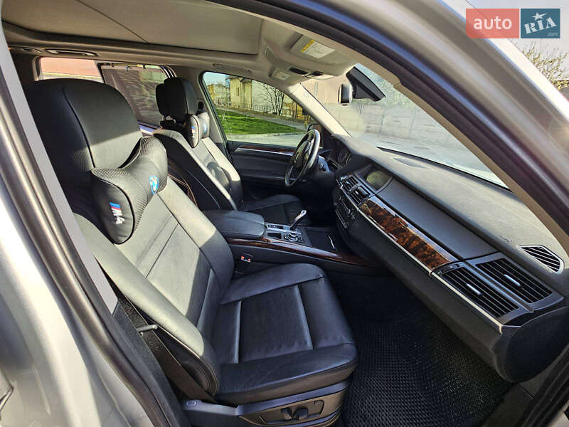 Внедорожник / Кроссовер BMW X5 2011 в Львове