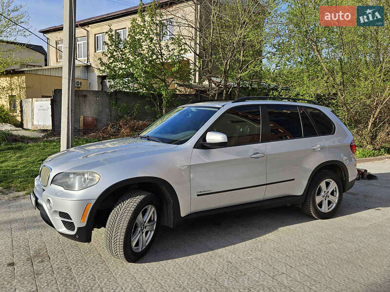 Внедорожник / Кроссовер BMW X5 2011 в Львове