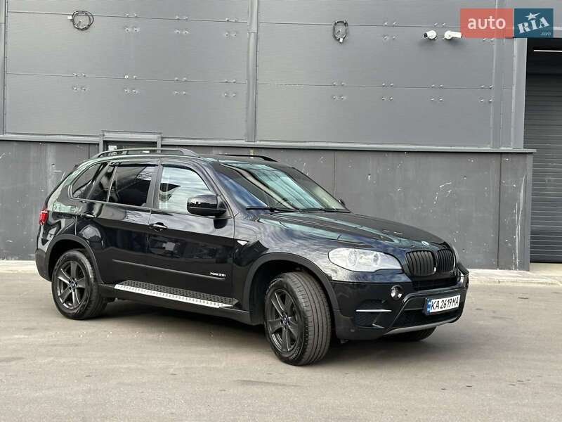 Внедорожник / Кроссовер BMW X5 2011 в Киеве