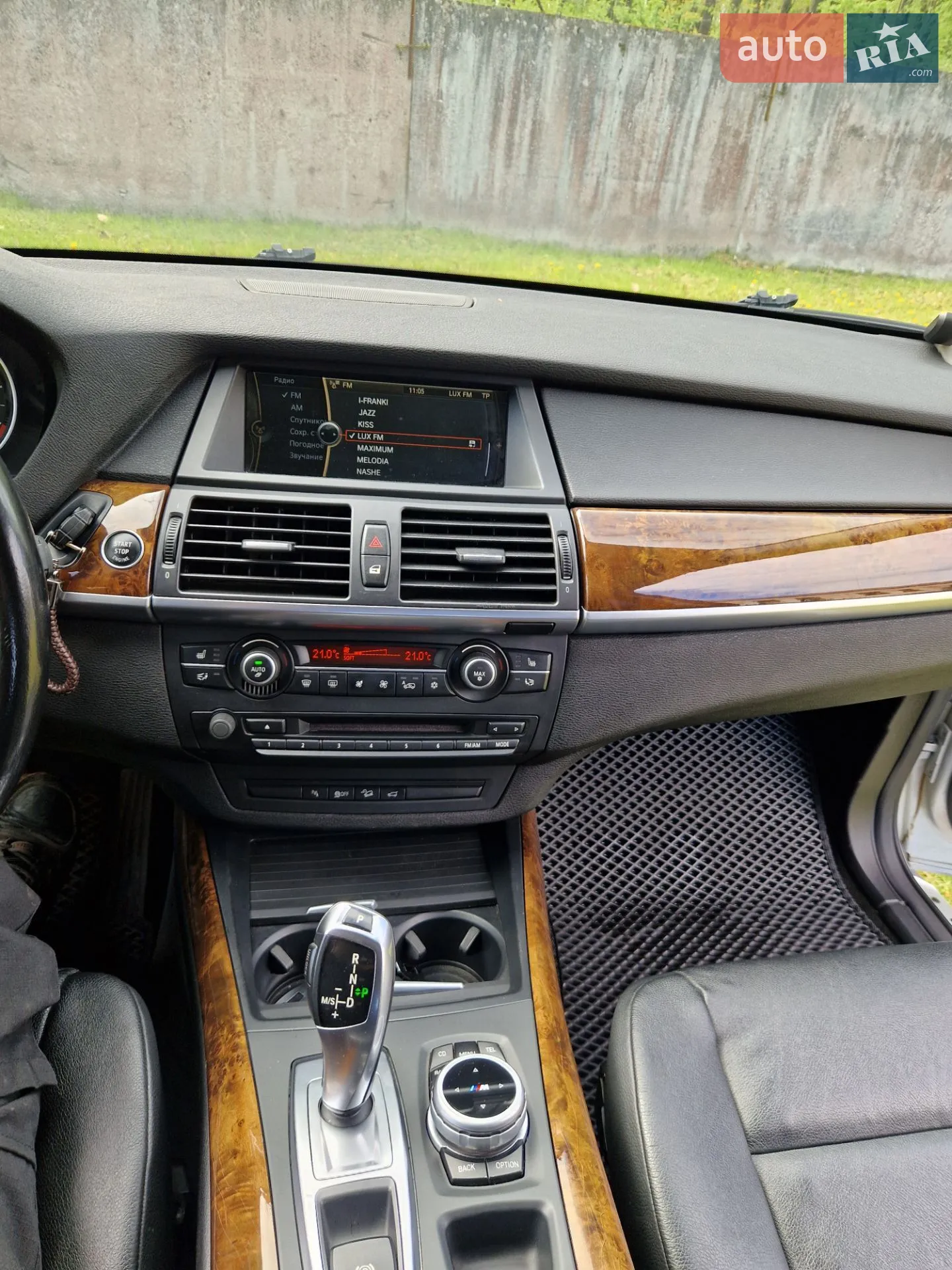 2011 BMW X5 - мініатюра 20