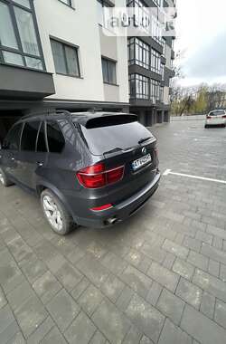 Позашляховик / Кросовер BMW X5 2013 в Івано-Франківську