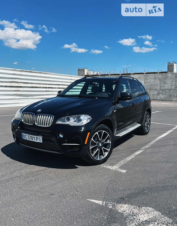 Позашляховик / Кросовер BMW X5 2012 в Львові