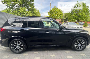 Позашляховик / Кросовер BMW X5 2019 в Чернівцях