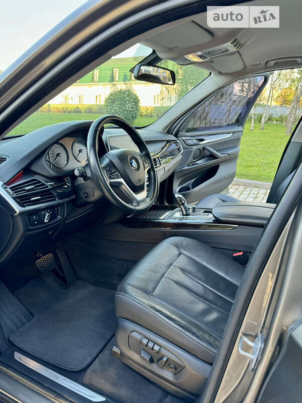 Внедорожник / Кроссовер BMW X5 2017 в Белой Церкви