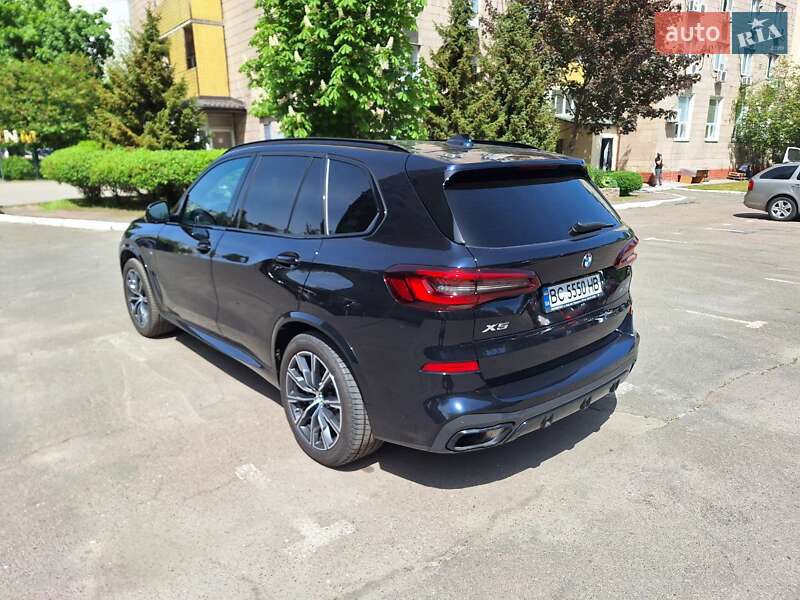 Позашляховик / Кросовер BMW X5 2021 в Києві