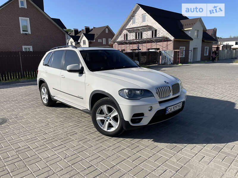 Позашляховик / Кросовер BMW X5 2010 в Черкасах