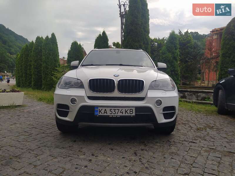 Внедорожник / Кроссовер BMW X5 2012 в Виннице
