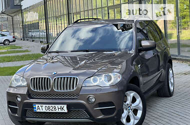 Внедорожник / Кроссовер BMW X5 2010 в Звягеле