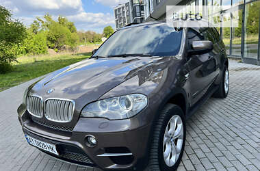 Позашляховик / Кросовер BMW X5 2010 в Звягелі