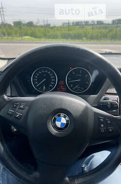 Позашляховик / Кросовер BMW X5 2010 в Рівному