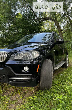 Внедорожник / Кроссовер BMW X5 2009 в Иваничах