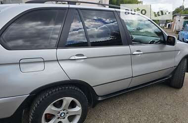 Внедорожник / Кроссовер BMW X5 2001 в Черновцах