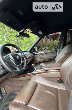 Внедорожник / Кроссовер BMW X5 2012 в Львове