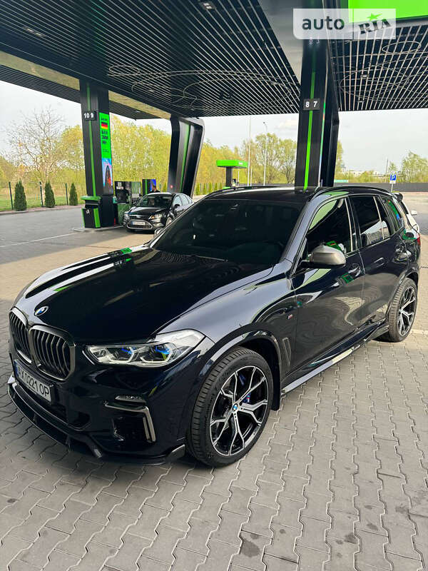 Внедорожник / Кроссовер BMW X5 2018 в Хмельницком