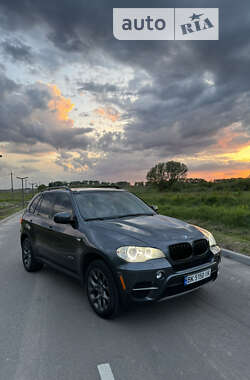 Внедорожник / Кроссовер BMW X5 2011 в Ровно