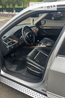 Позашляховик / Кросовер BMW X5 2009 в Вижниці