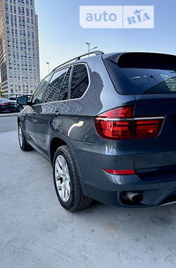 Внедорожник / Кроссовер BMW X5 2013 в Киеве