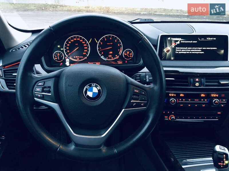 Позашляховик / Кросовер BMW X5 2015 в Києві