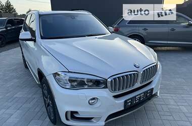 Внедорожник / Кроссовер BMW X5 2015 в Львове