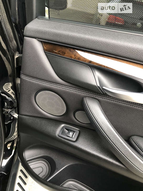 Позашляховик / Кросовер BMW X5 2014 в Одесі